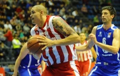  Tajfun je oduvan sa parketa hale Pionir!  