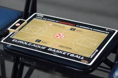  I Atina u trci sa Beogradom za Fajnal for 