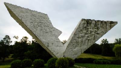  "Lebac sutra ne šaljite..." 