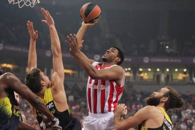  Rajan Tompson o Zvezda - Fenerbahče 