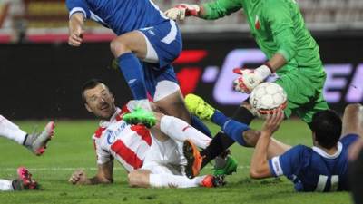  Kapiten Crvene zvezde Aleksandar Luković povrijedio primicač, pauza šest do osam nedjelja 
