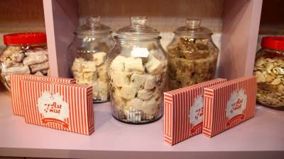  Prodavnica slatkiša "Ist Twist" 