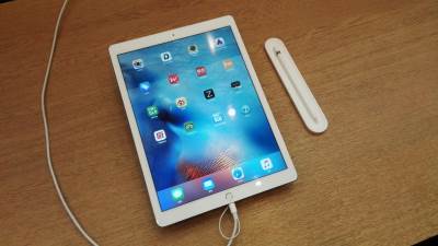  Apel roditeljima da se informišu o aktivnostima djece na internetu 