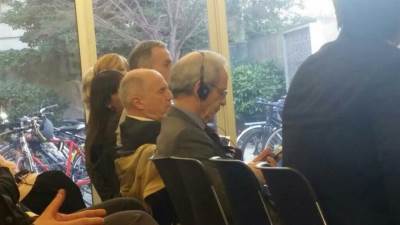  Incko zaspao na konferenciji u Vašingtonu 