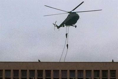  Francuska: Helikopterima spasavaju turiste! 