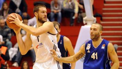  Kosta Perović završio karijeru  