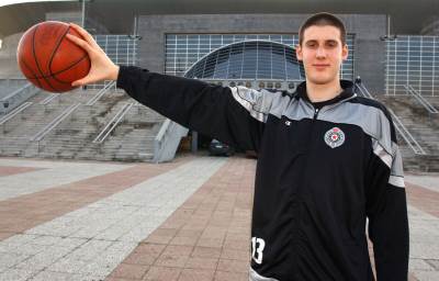  Kosta Perović završio karijeru 