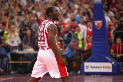  Čarls Dženkins se vratio u Crvena zvezda 