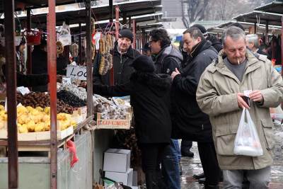  Paprene cijene povrća, kilogram peršuna deset KM! 
