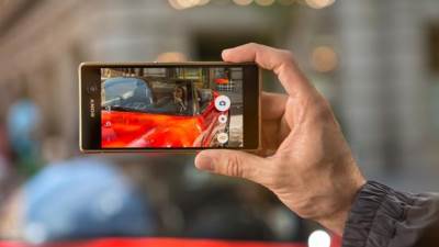  Sony tvrdi: Ovo je NAJBOLJI telefon srednje klase! 