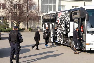  Igrači Partizana idu na derbi 