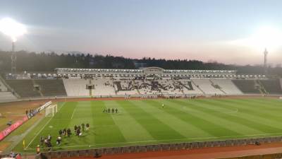  Prazne tribine na Partizan - Spartak 
