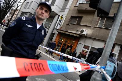  Beograd: Razneo se bombom u poslastičarnici! FOTO 