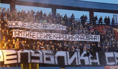  FARE osudio podršku grobara Radovanu Karadžiću u Banjaluci 