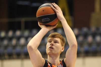  Bertans srušio kralja! CSKA nije "overio" pol 