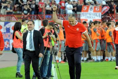  Miodrag-Bozovic-pred-mec-Zvezda-Vojvodina-pred-praznim-tribinama 