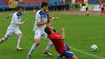  Premijer liga BiH (16. kolo): Vitez - Bora 0:0, Čelik - Krupa 0:2, Mladost - Široki Brijeg 0:0 