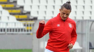  Ljubomir Fejsa iz Benfike u Alaves 