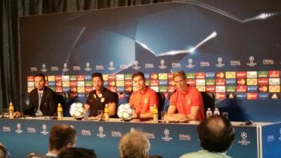  Fernando-Tores-o-finalu-Lige-sampiona-protiv-Real-Madrida. 