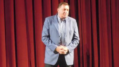  Dodik: Ispijmo šampanjac ili rakiju - za 9. januar 