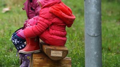  Iščupao osam klupa na Banj brdu! 