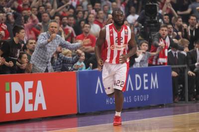  Zvezda hoće da vrati Dženkinsa! 