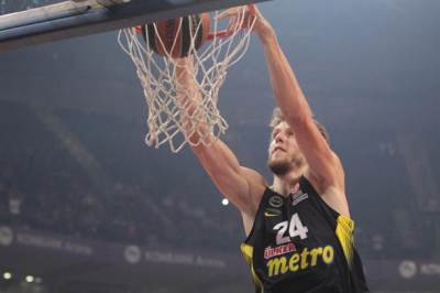  Sjajna vest za Željka: Veseli, ipak, ne menja klub 