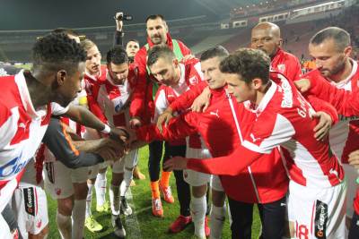  Fudbaler Zvezde piše knjigu 