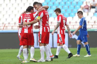  Zvezda "trojkom" u osminu finala 