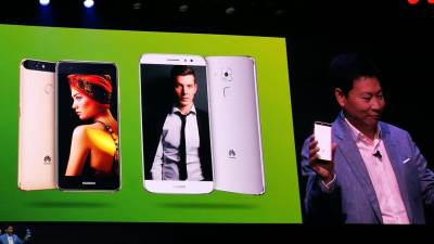  Huawei: NOVA linija moćnih, povoljnih telefona 
