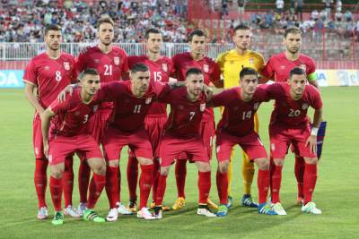  "Orlovi", samo igrajte fudbal! 