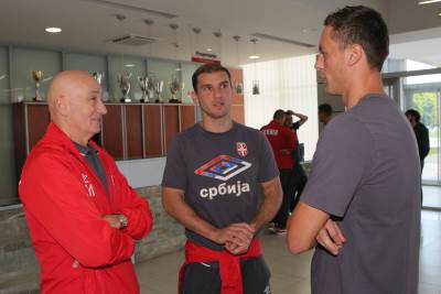  Branislav Ivanović Srbija mora da pobijedi Moldaviju 