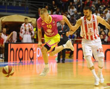  Branko Lazić objašnjava otkud ovakva Zvezda... 