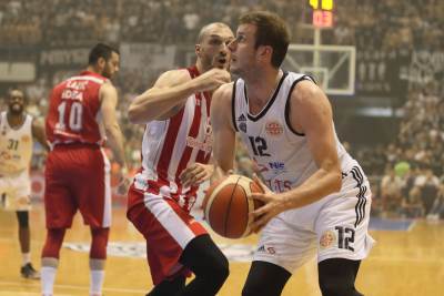  Partizan-Zvezda-finale-Kupa-u-kosarci-2017-Nis-Cair-ANKETA 