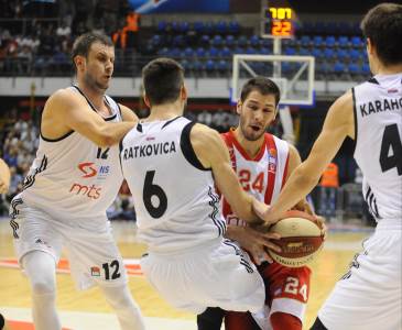  Novica: Ma kakva povreda... Derbi se ne propušta 