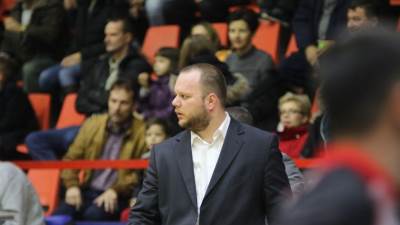  Bojan ožić dobio specijalan slatkiš od navijača Borca 