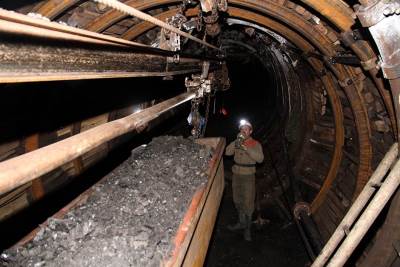  Tragedija u Poljskoj: Zemljotres zatrpao rudare 