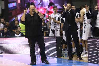  Aleksandar Džikić napustio KK Partizan 