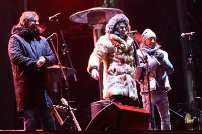  "I Stonsi se tuku, što ne bi Alen i Tifa?" 