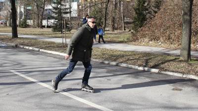  Februar, a Sarajlije na rolama (FOTO) 