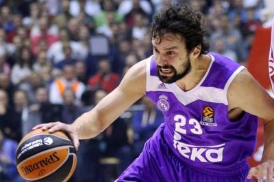  Real-Madrid-Darusafaka-101-83-16-trojki 