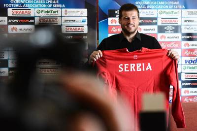  Egzotično upoznavanje Lalatovića i "orlića" 