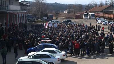  Protest ŽRS: Direktor obećao platu, radnici traže ostavke 