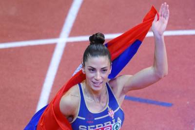  Vlada Srbije nagrađuje Ivanu Španović i njenog trenera sa po 20.000 evra 