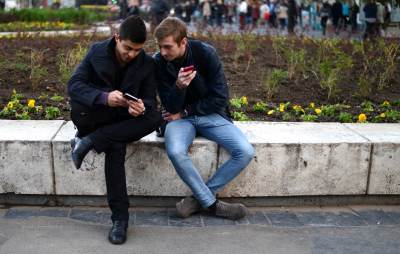  Broj mobilnih telefona i korisnika u svijetu 