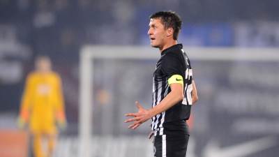  Saša ilić opominje saigrače u FK Partizan 