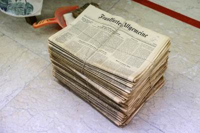  Sve manje čitaju novine! Italija izgubila četvrtinu prodavaca novina 