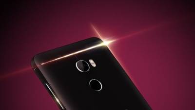  Lepo, lepo, sviđa nam se ovaj telefon! 