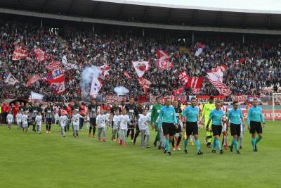  Titula bez pobede u derbiju? Ne bi bio prvi put... 