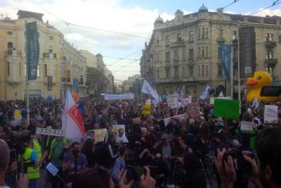  Protest zbog rušenja objekata u beogradskoj četvrti Savamala 